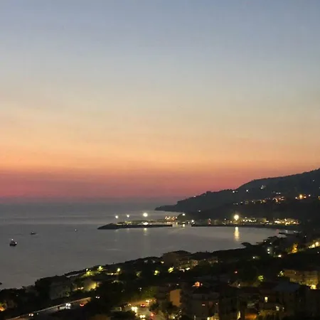 Ferienwohnung La Terrazza Di Carmen E Fausto Cetraro Exterior foto